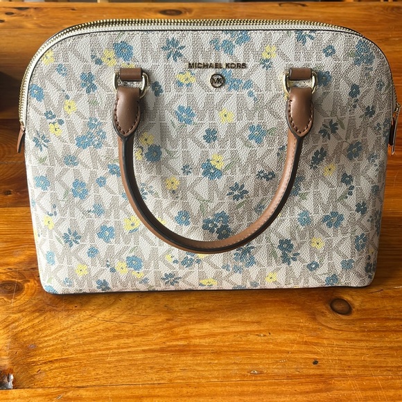 Michael Kors Large Handbag - Picture 1 of 3